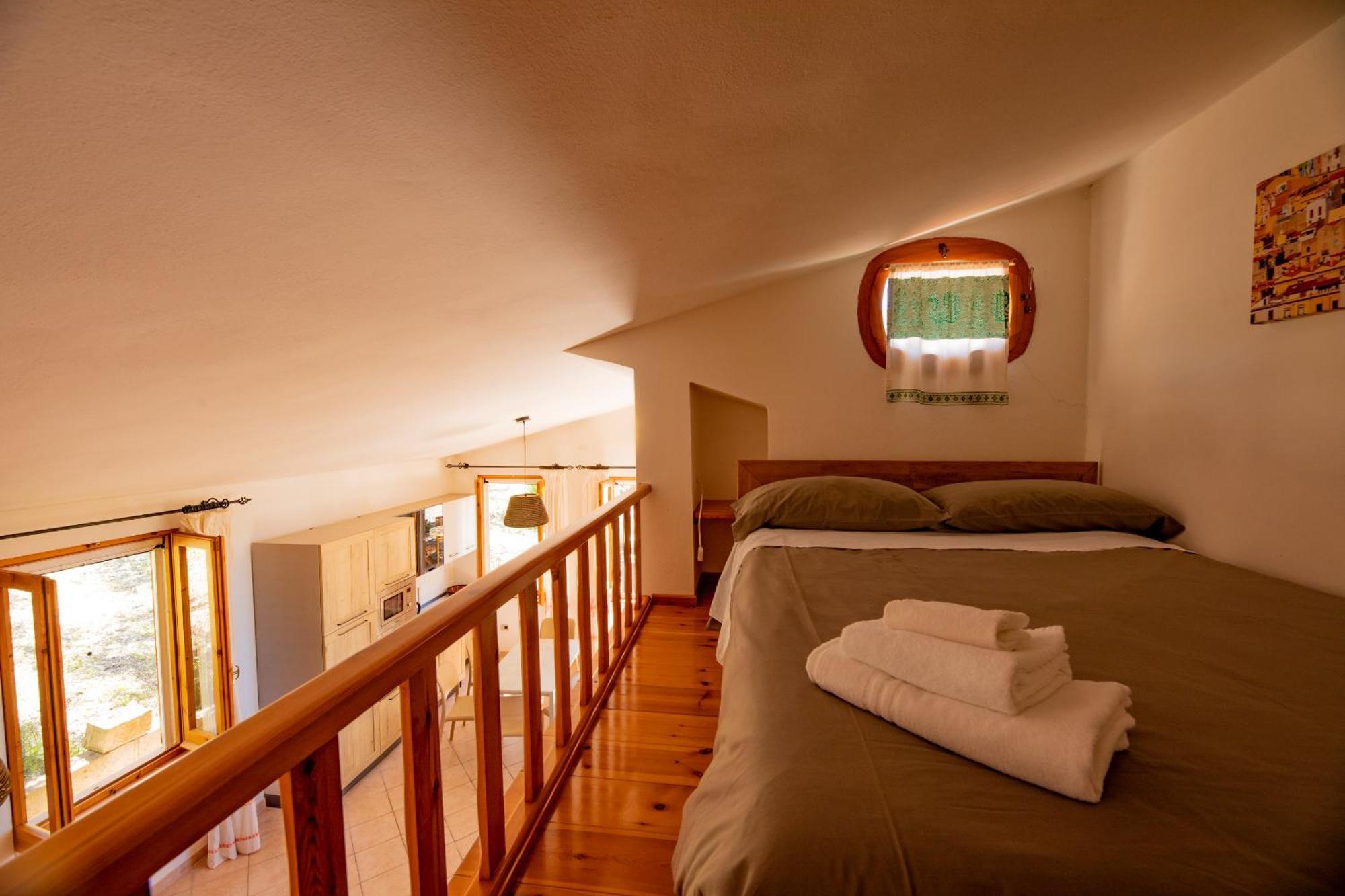 Welcomely - Badde Nuraghe Dimora Vista Mare Con Parcheggio Privato Magomadas Exterior foto